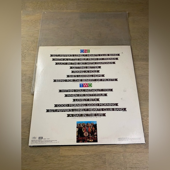 RARE Beatles Sgt. Peppers Lonely Hearts Club Band Vinyl LP Ltd Pic Ed Disc - Picture 6 of 9